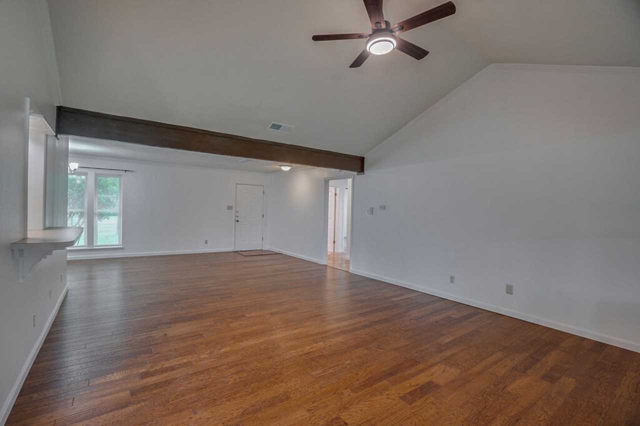 5700 Buffalo Pass - Photo 4 of 20