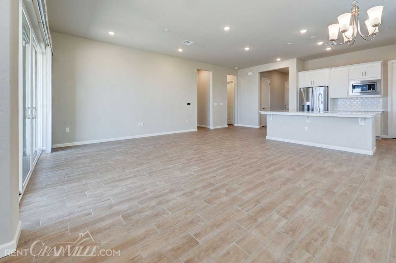 2448 2448 N Harken Way - Photo 3 of 8