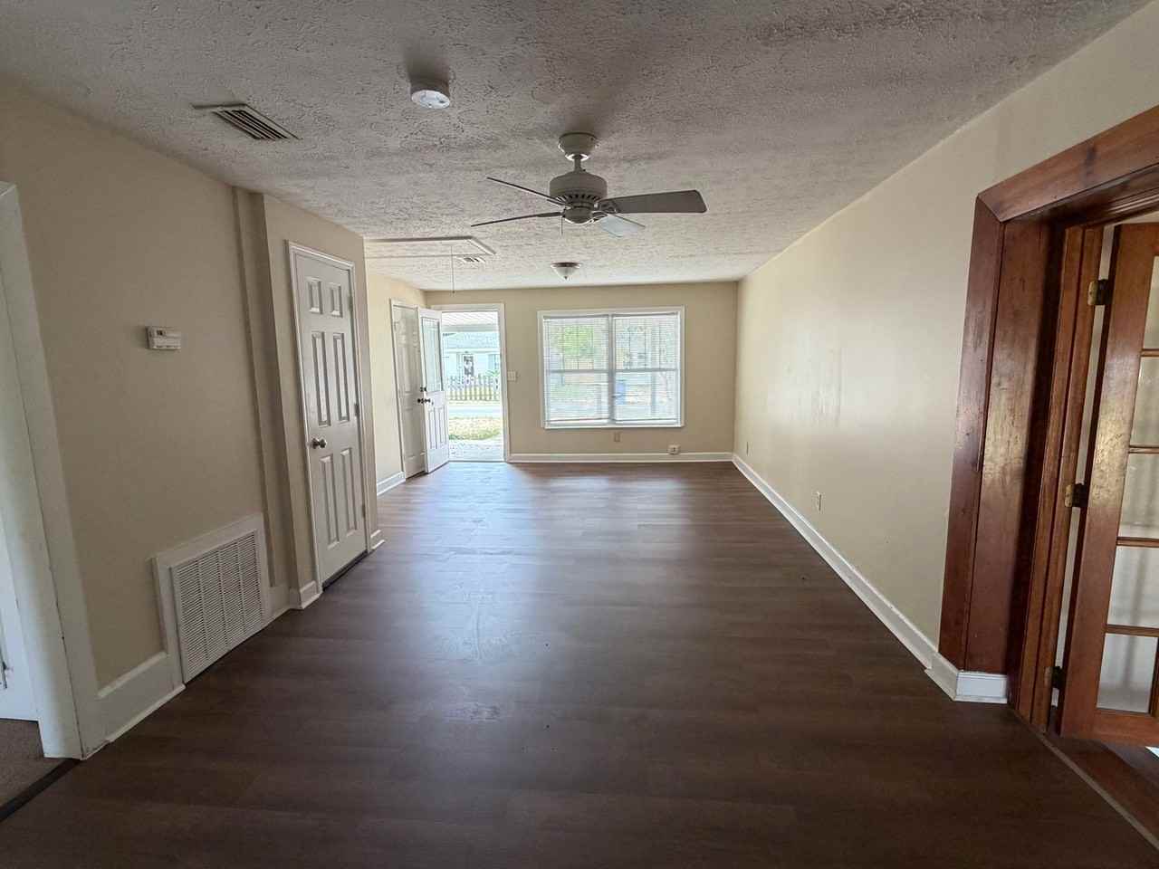 222 N Gray Ave - Photo 2 of 10