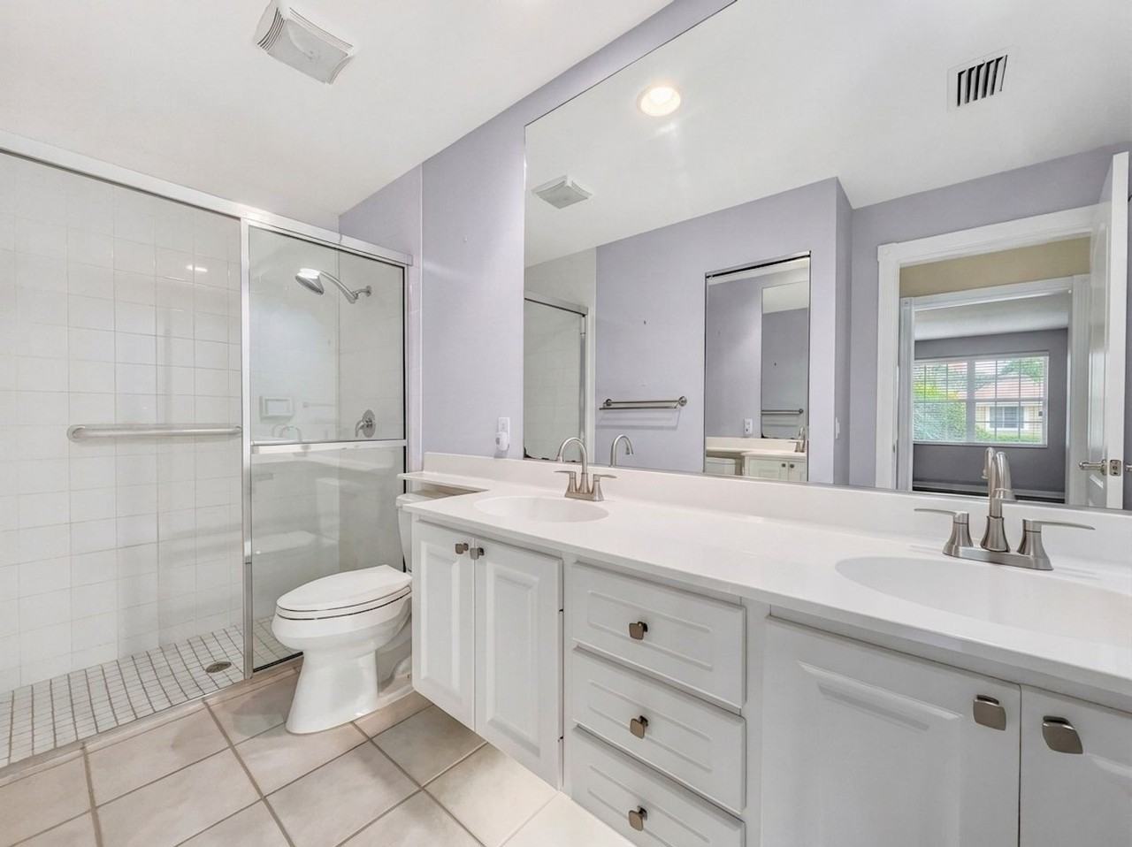 5712 Drummond Way - Photo 7 of 32