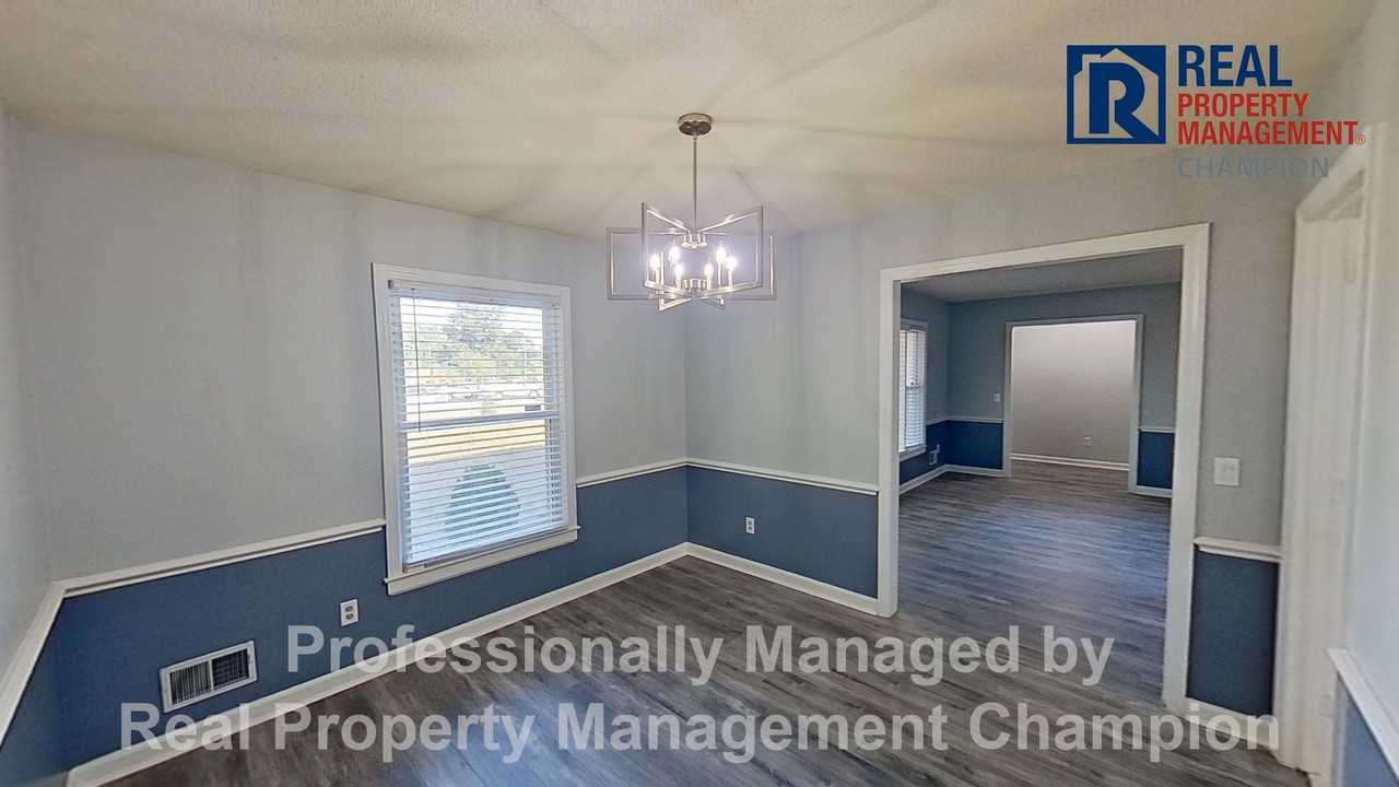 639 N College Rd - Photo 7 of 25