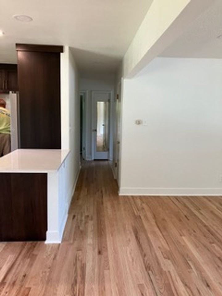 520 Columbia Rd - Photo 6 of 12