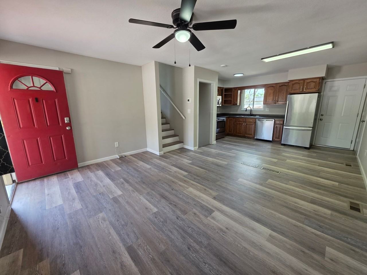 4320 Dewey Dr - Photo 4 of 18