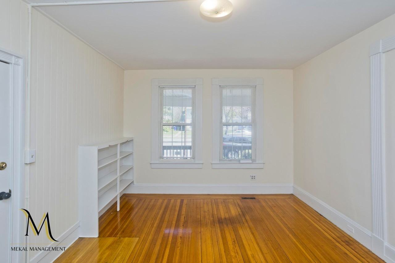 208 Fort Pleasant Ave - Photo 5 of 50