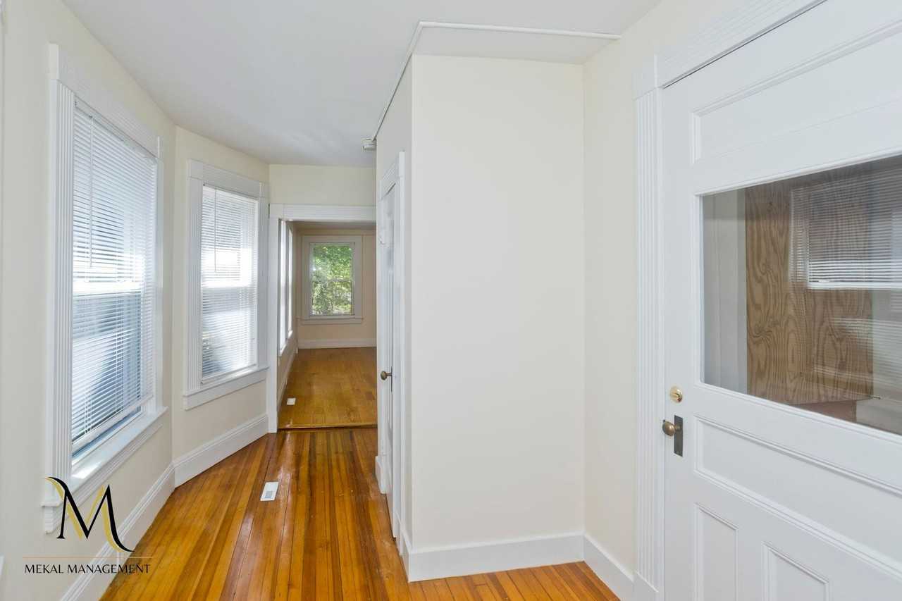 208 Fort Pleasant Ave - Photo 6 of 50