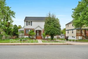 featured image of 808 S Beechfield Ave