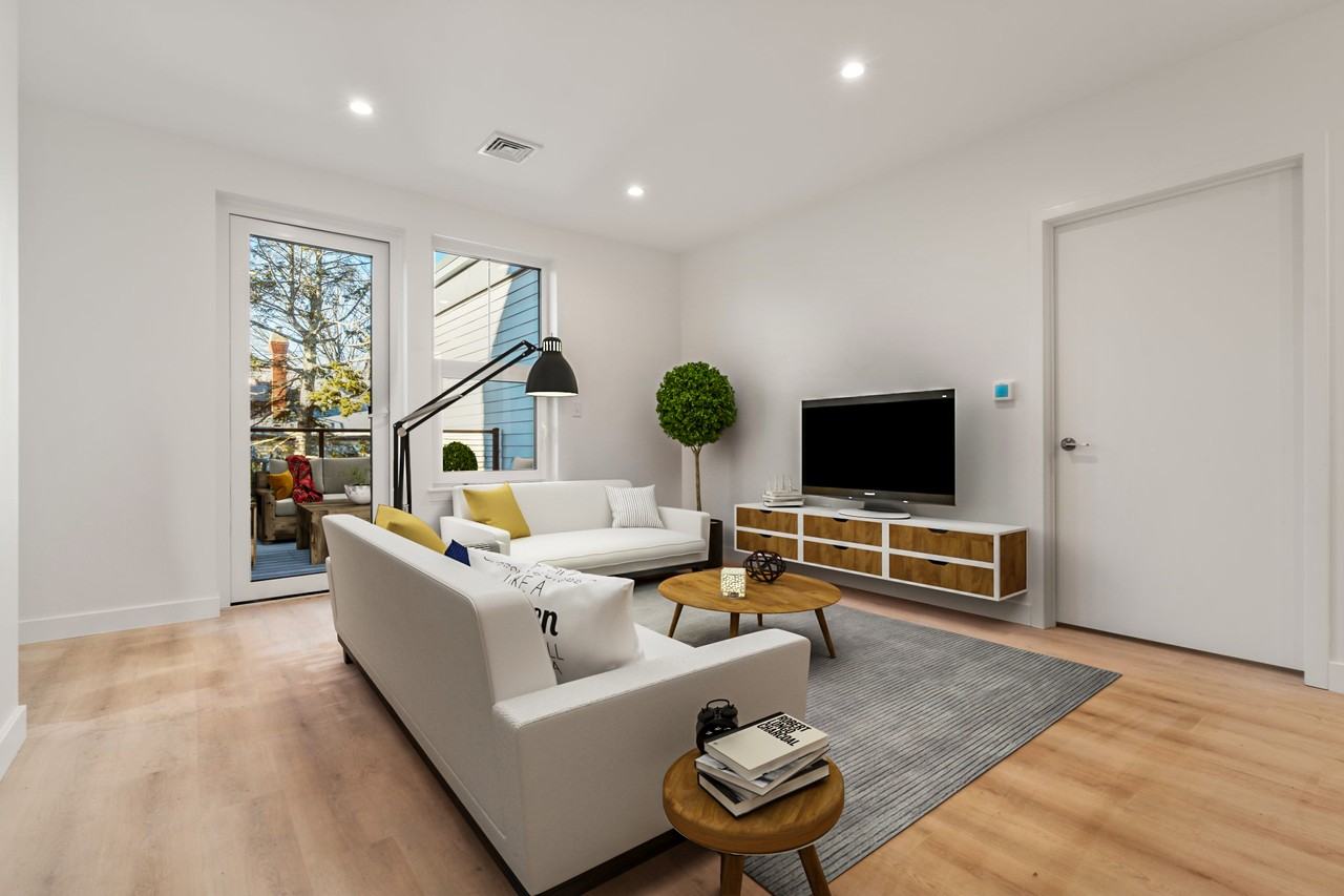 1151 Walnut St #308 - Photo 4 of 10