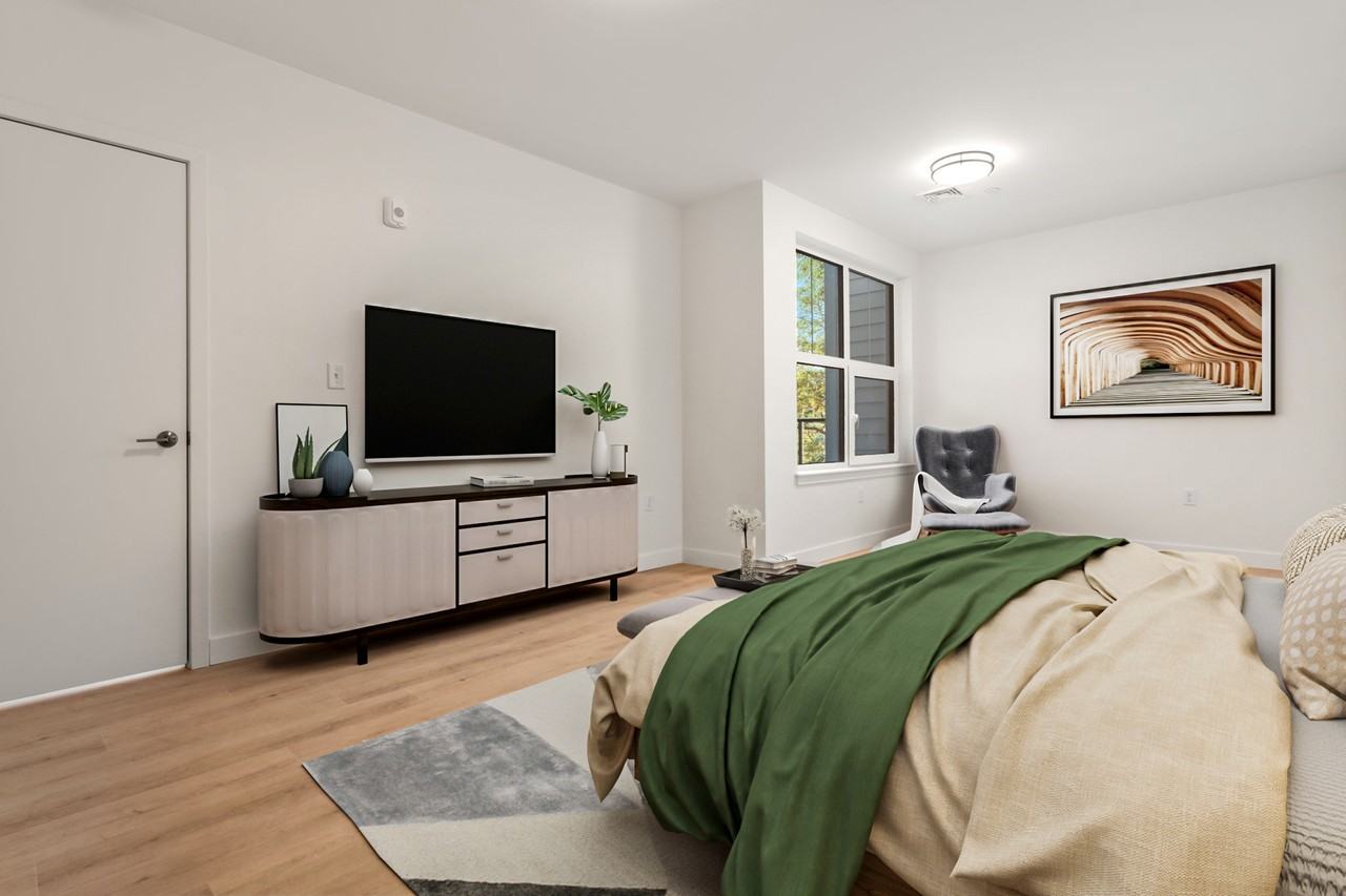 1151 Walnut St #308 - Photo 5 of 10