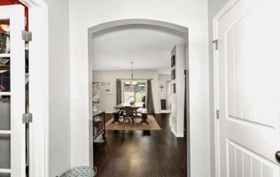 featured image of 7709 N Catawba Cir Nw #NA