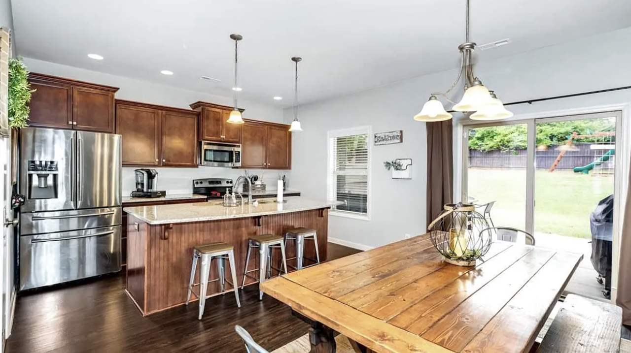 7709 N Catawba Cir Nw #NA - Photo 5 of 14
