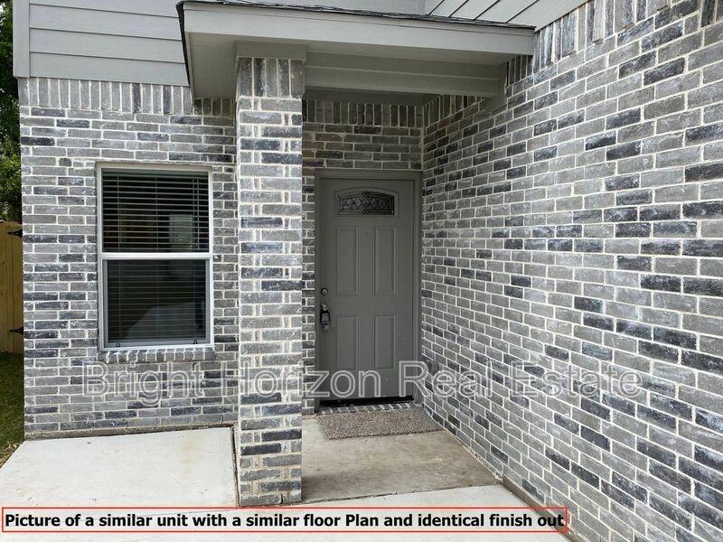3161 Francis Dr - Photo 2 of 27