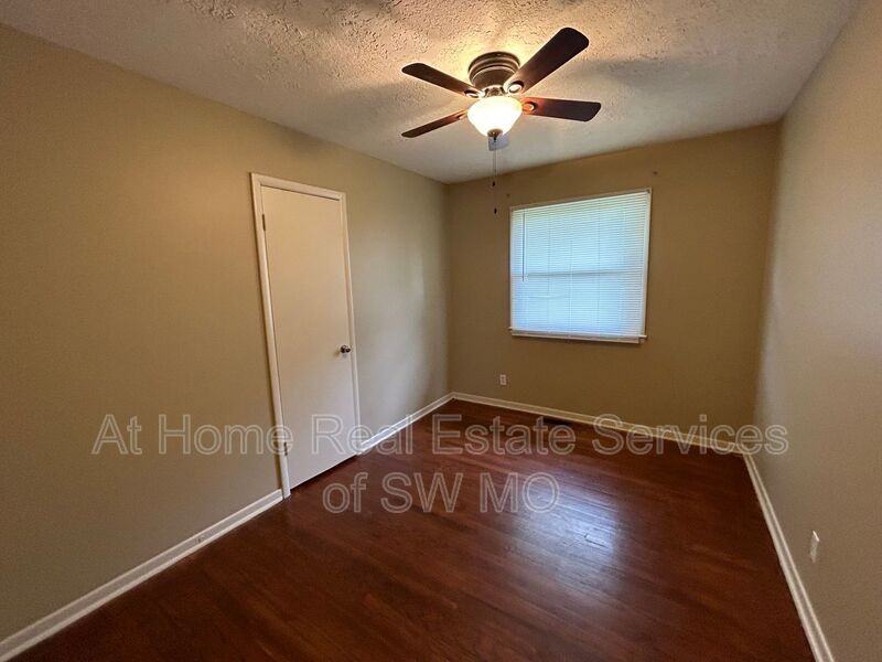 2329 W Bodeb St - Photo 6 of 9