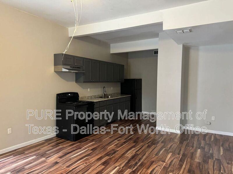 2932 Haynie St - Photo 3 of 20