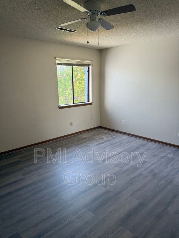 6131 Sw 26th St #A - Photo 7 of 10