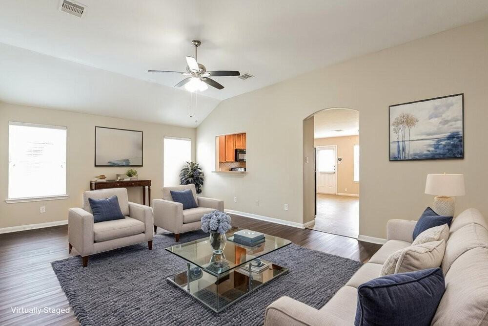 4018 Falvel Shadow Creek Dr - Photo 4 of 19