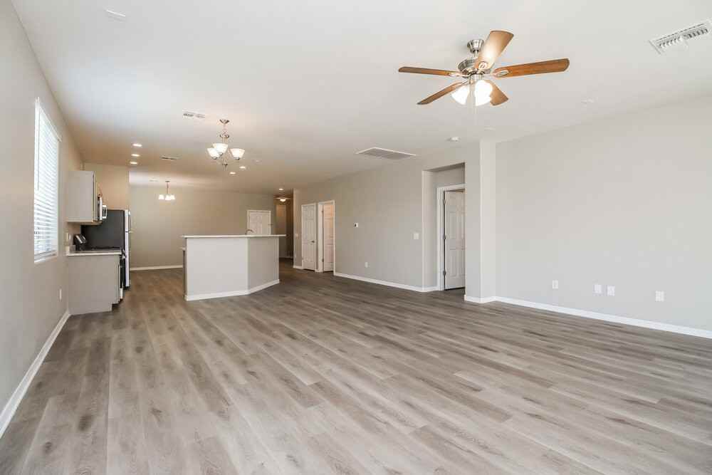 60664 E Eagle Mountain Dr - Photo 4 of 19