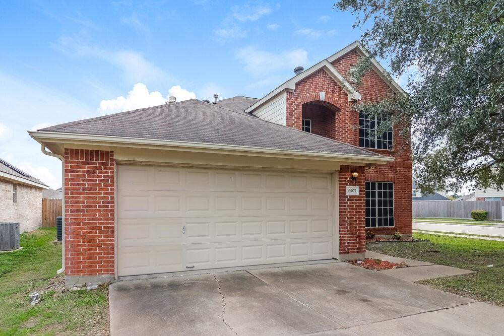 16707 Great Oaks Glen Dr - Photo 4 of 18