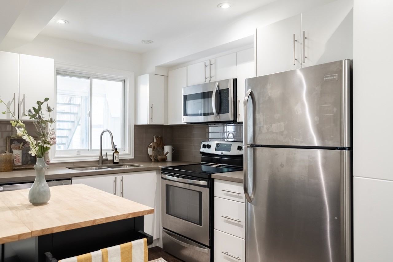 387 Jones Avenue #1 - Photo 5 of 12