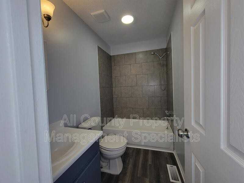1307 Cactus Ave #6B - Photo 6 of 7