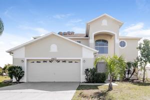 featured image of 4450 Maple Chase Trl