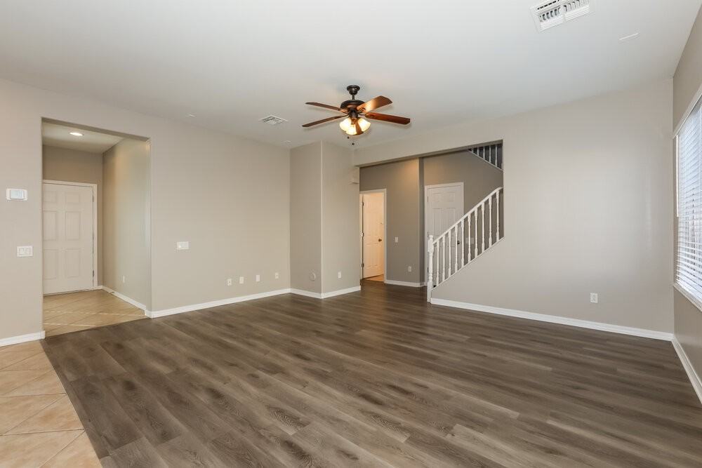 11162 E Stearn Ave - Photo 6 of 17