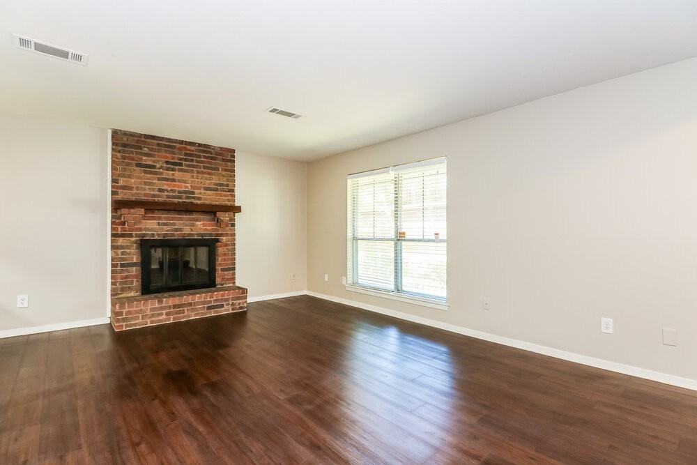 1113 Heiden Ct - Photo 5 of 16