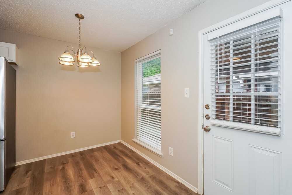 556 Blue Haze Dr - Photo 7 of 16
