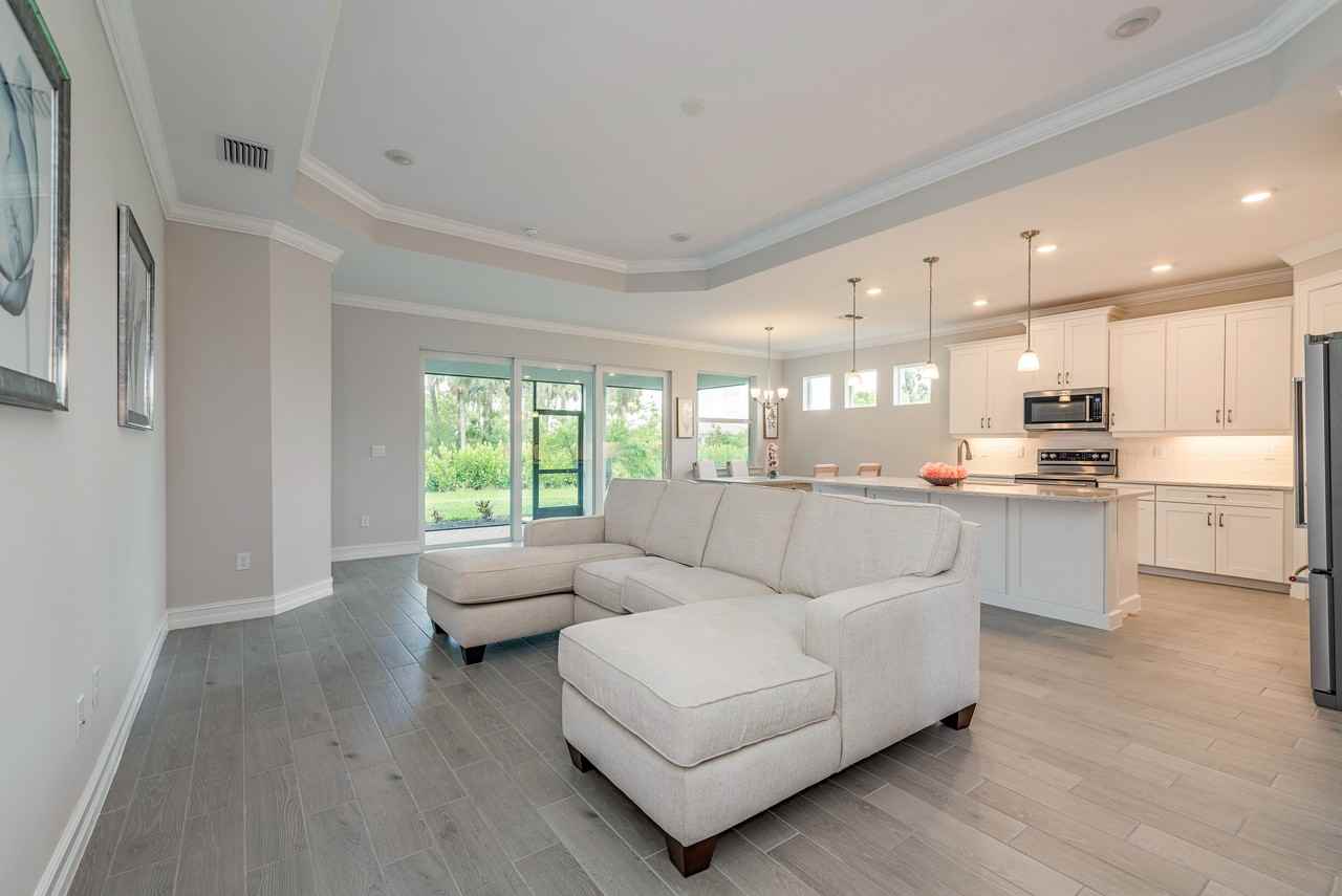 339 Tamarindo Ln #NA - Photo 5 of 13