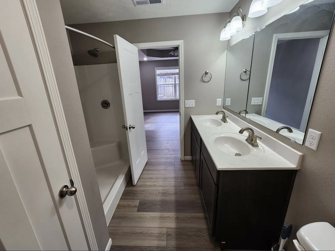 745 Aaron Way #NA - Photo 7 of 19