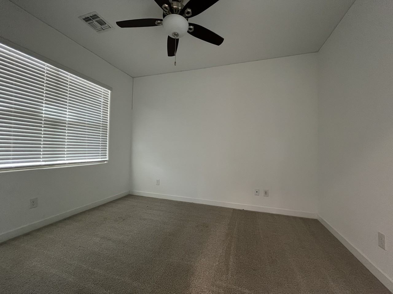 9837 E Gamma Ave #1 - Photo 7 of 13