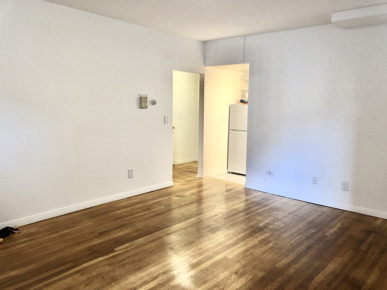 49 Gloucester St #2 - Photo 4 of 9