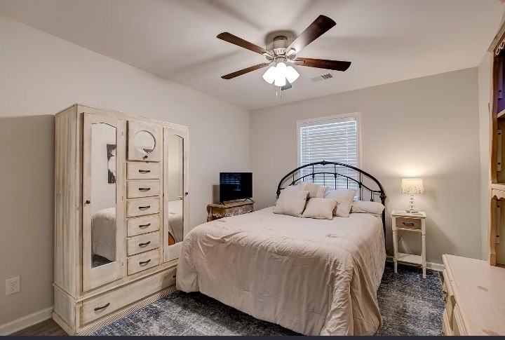 215 Drummond Way #NA - Photo 2 of 17