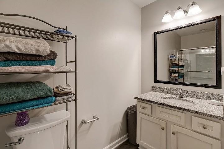 215 Drummond Way #NA - Photo 7 of 17