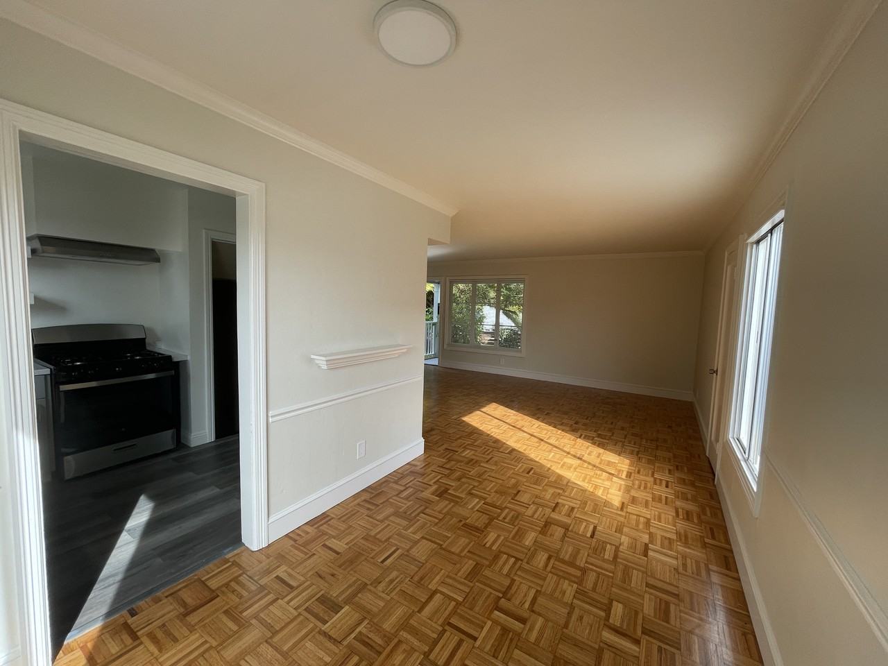 119 N Kingston St #NA - Photo 2 of 6