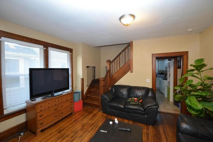 452 Clinton St #NA - Photo 2 of 11