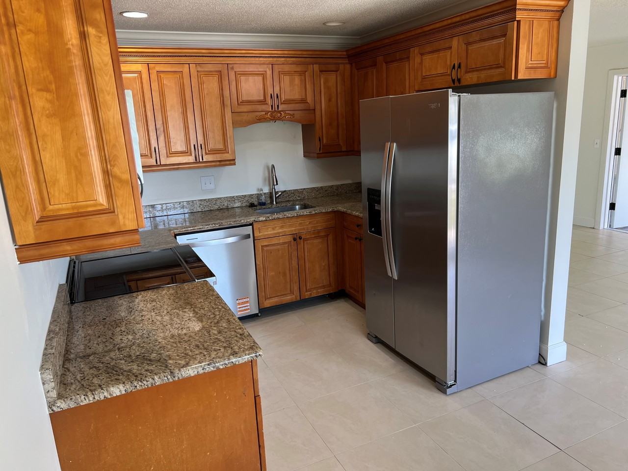 3223 Dryer Ave #NA - Photo 3 of 9