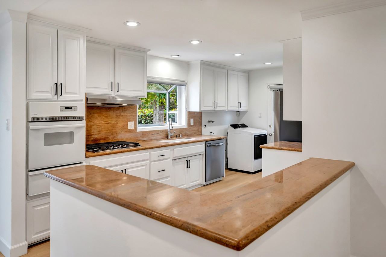 20619 Clark St #NA - Photo 5 of 41