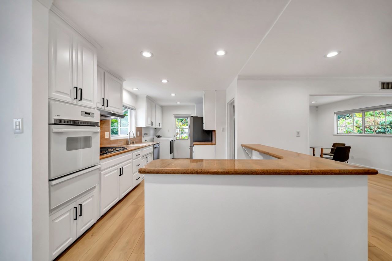 20619 Clark St #NA - Photo 7 of 41
