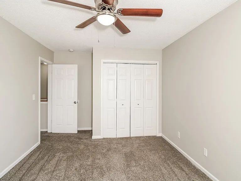 400 Castle Ridge Dr #NA - Photo 6 of 14