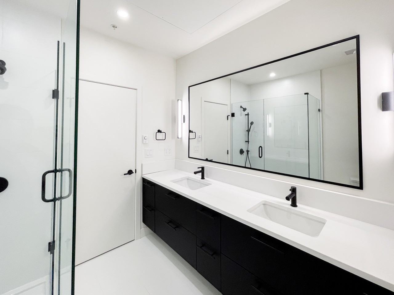 2620 152 Street #401 - Photo 6 of 12