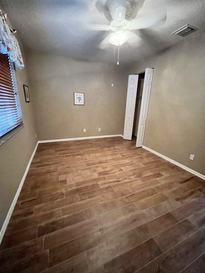 6510 Oxford Cir #101 - Photo 5 of 10
