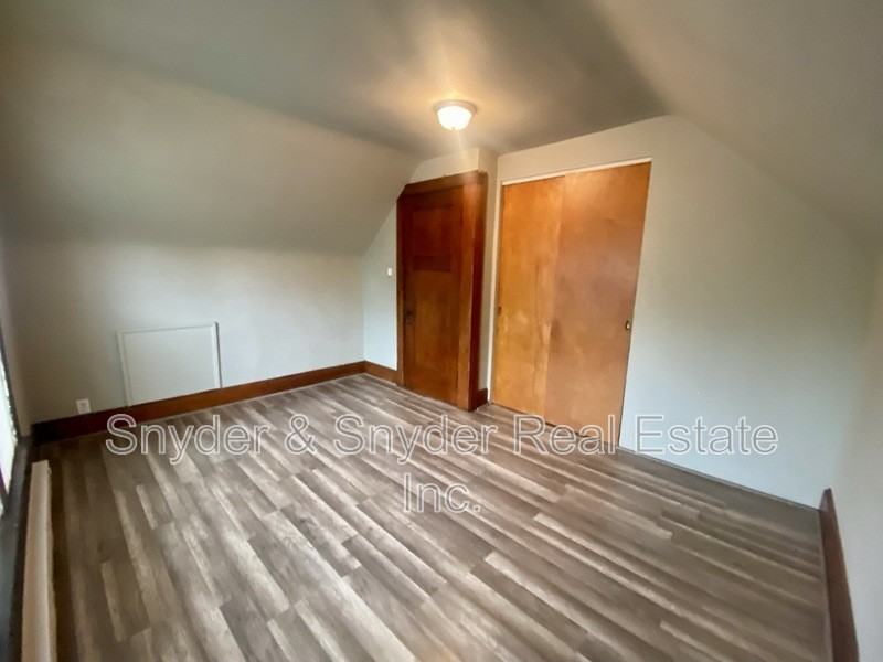 438 Crestwood Ave #3 - Photo 5 of 11