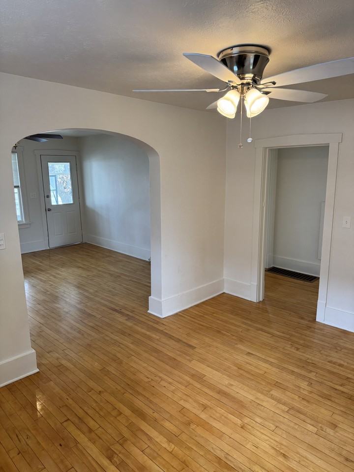 126 8th St #NA - Photo 3 of 15