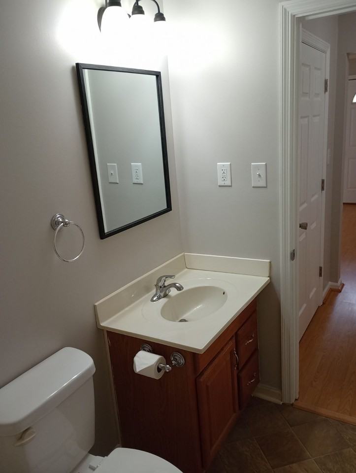 100 Kay St #100 - Photo 4 of 11