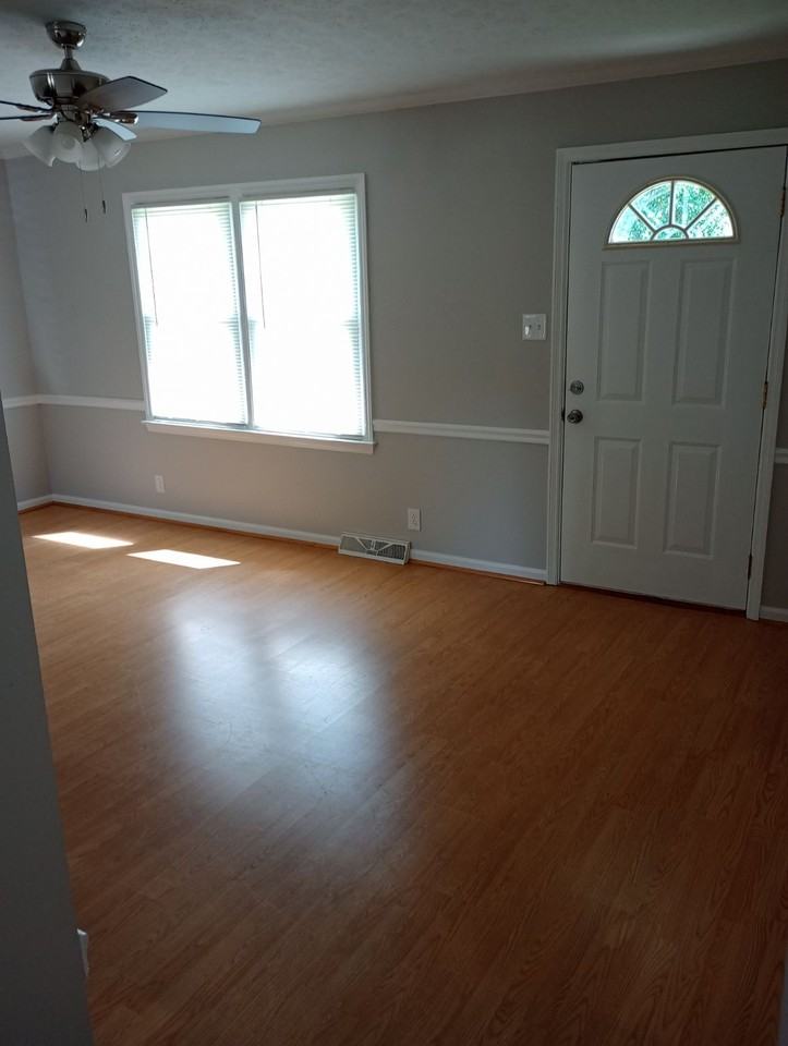 100 Kay St #100 - Photo 5 of 11