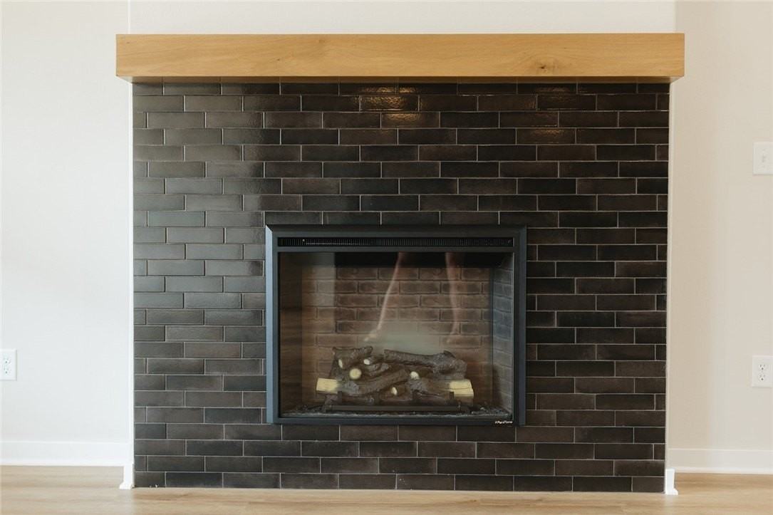 2303 N Presley St - Photo 7 of 40