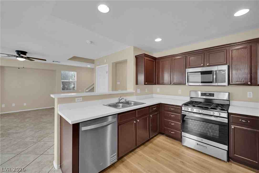 5989 Banbury Heights Way #NA - Photo 6 of 31