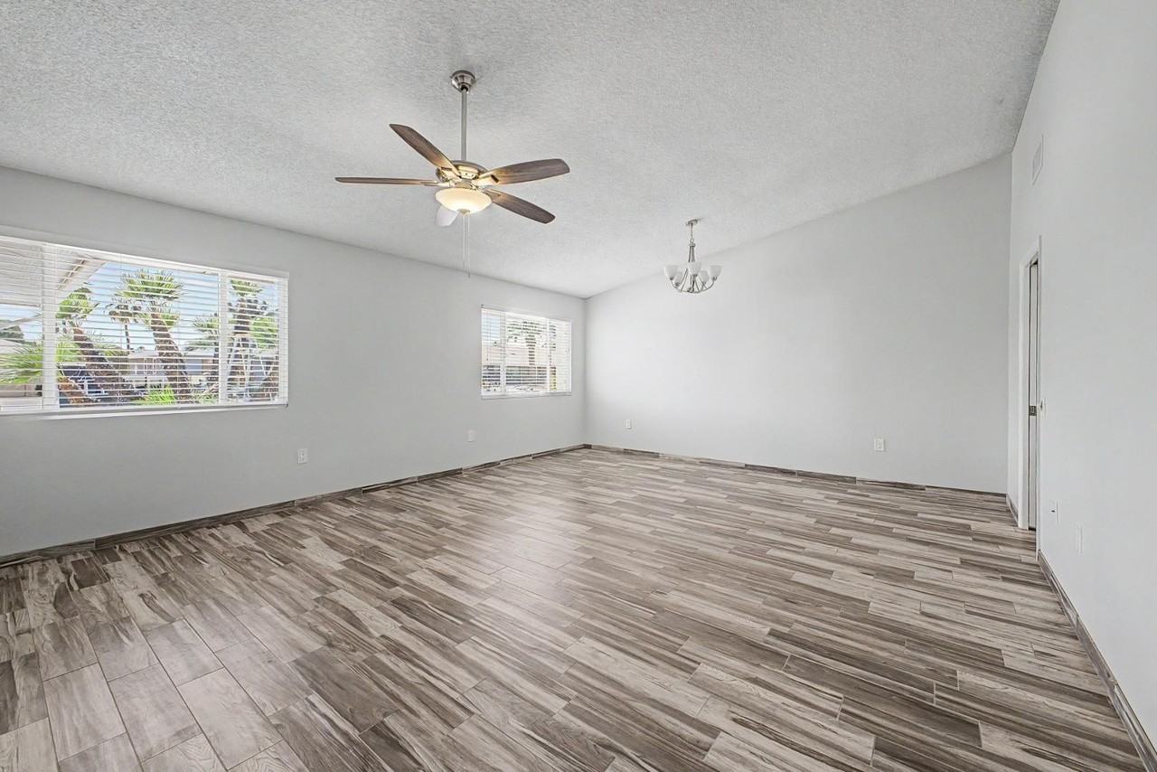 12714 W Crystal Lake Dr - Photo 6 of 26