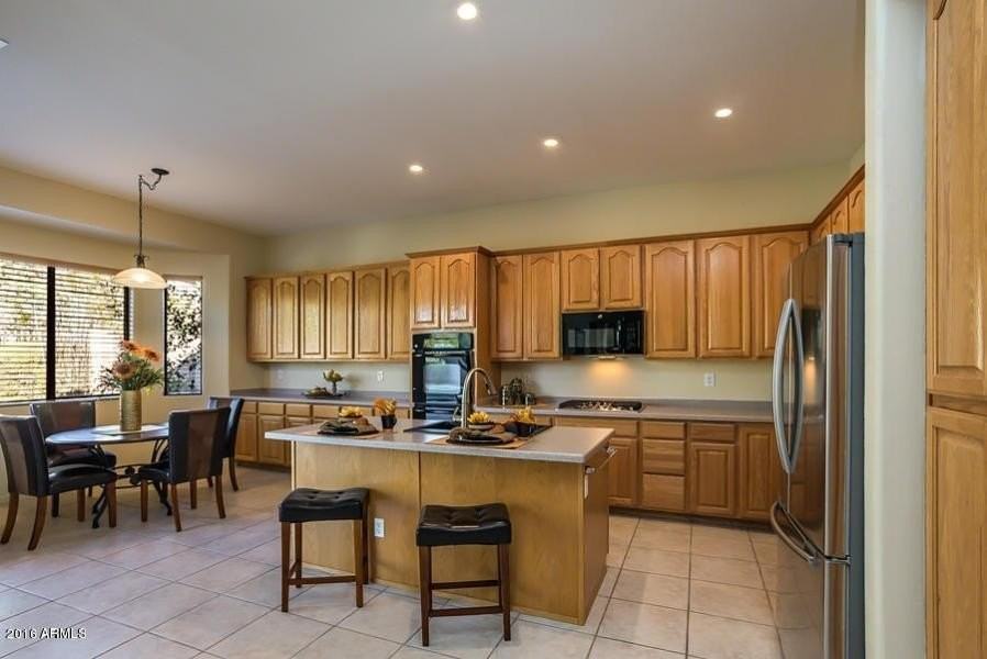 5230 E Herrera Dr - Photo 7 of 10