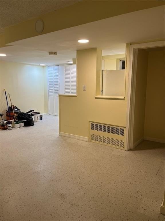 182 E 51st St - Photo 4 of 20